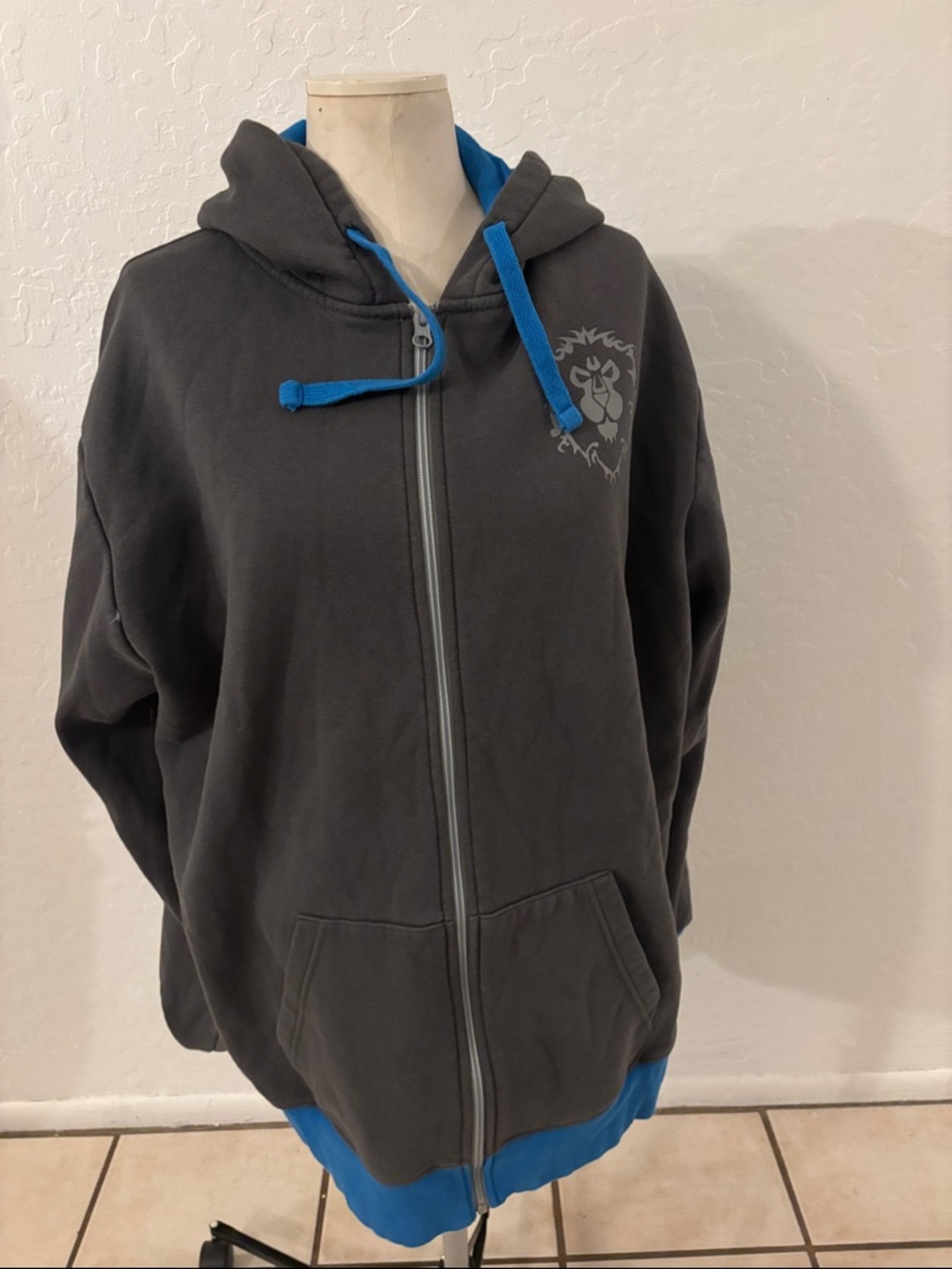 Alliance blizzard exclusive Gray Zip-Up Hoodie